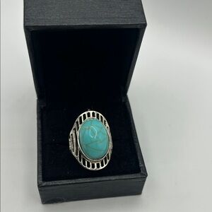 Silver Ring with Turquoise Oval Stone — Women’s Fashion Ring